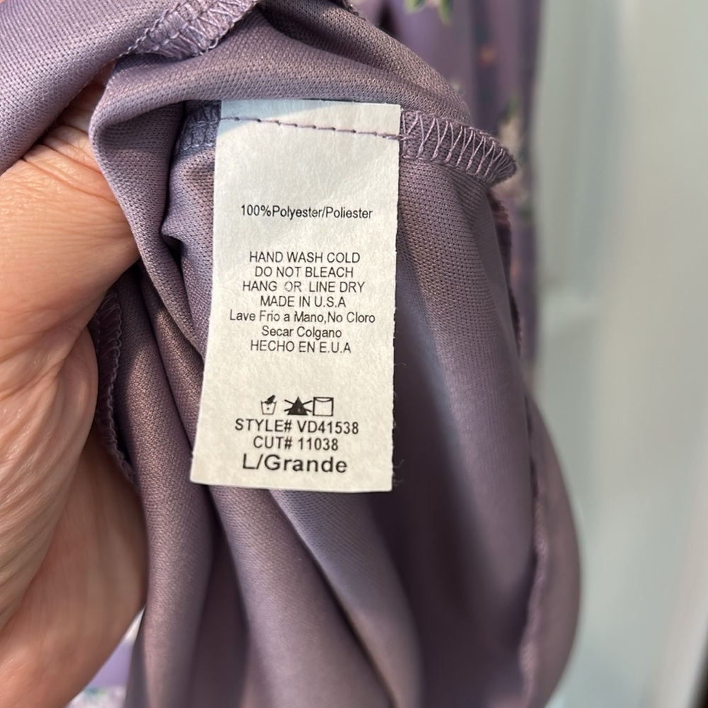 Purple Floral V-Neck Dress - Picture 8 of 8